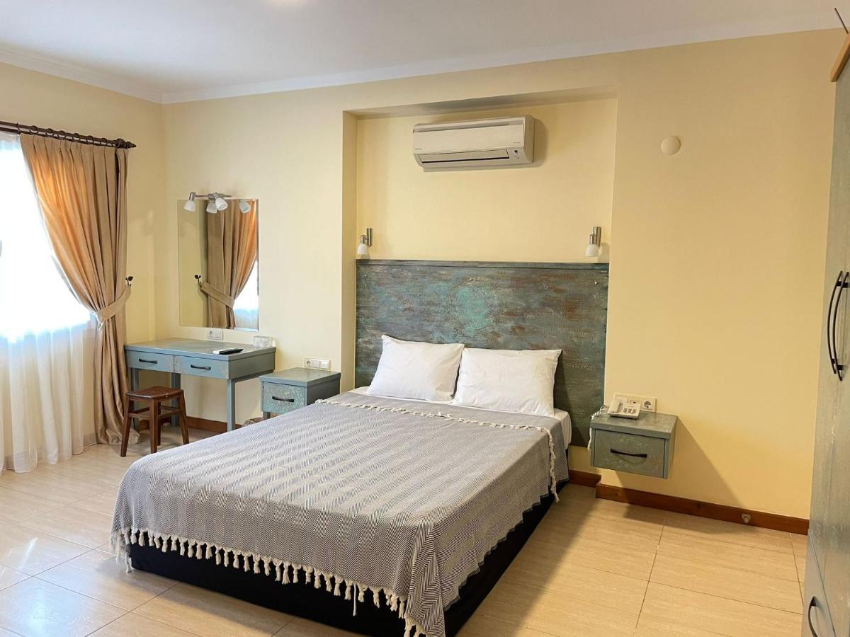 Hotel Dalos Гёчек Экстерьер фото